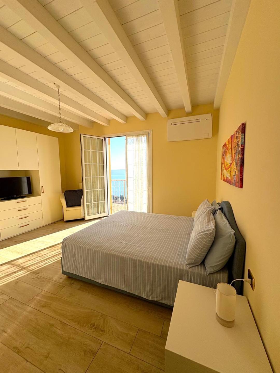Villa Panorama Residence Gardone Riviera Exterior foto